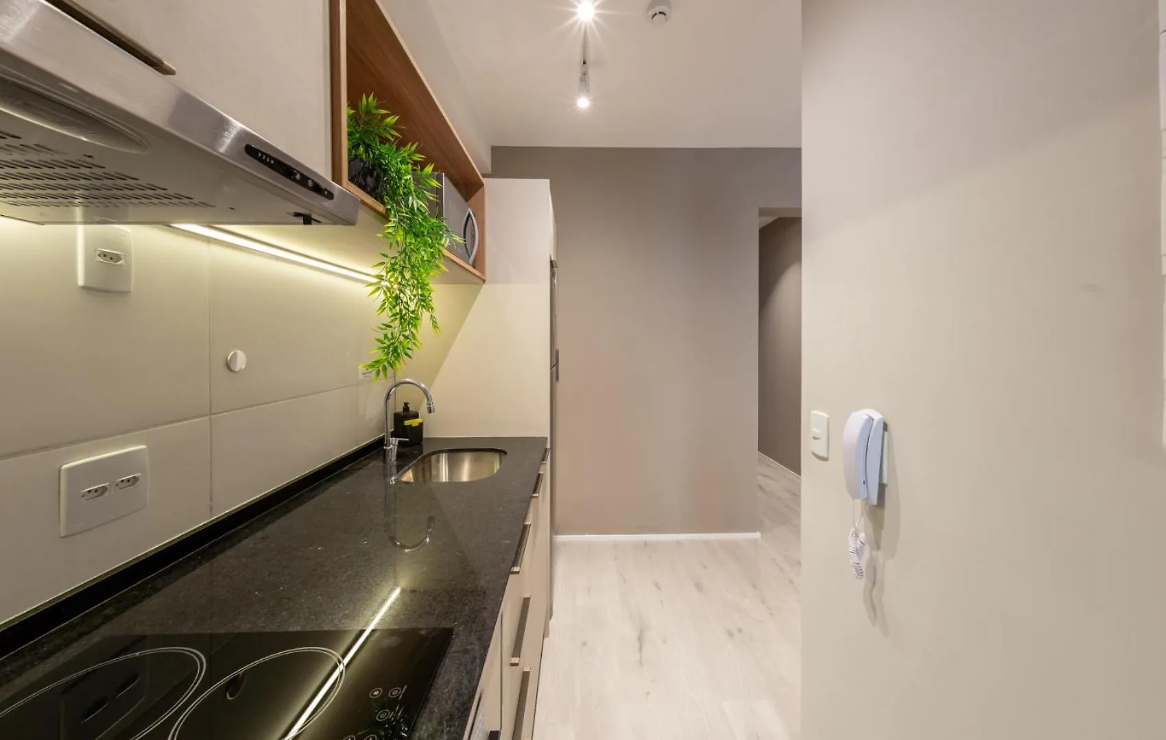 Charlie Contemporaneo Jardins Essential Lägenhet São Paulo